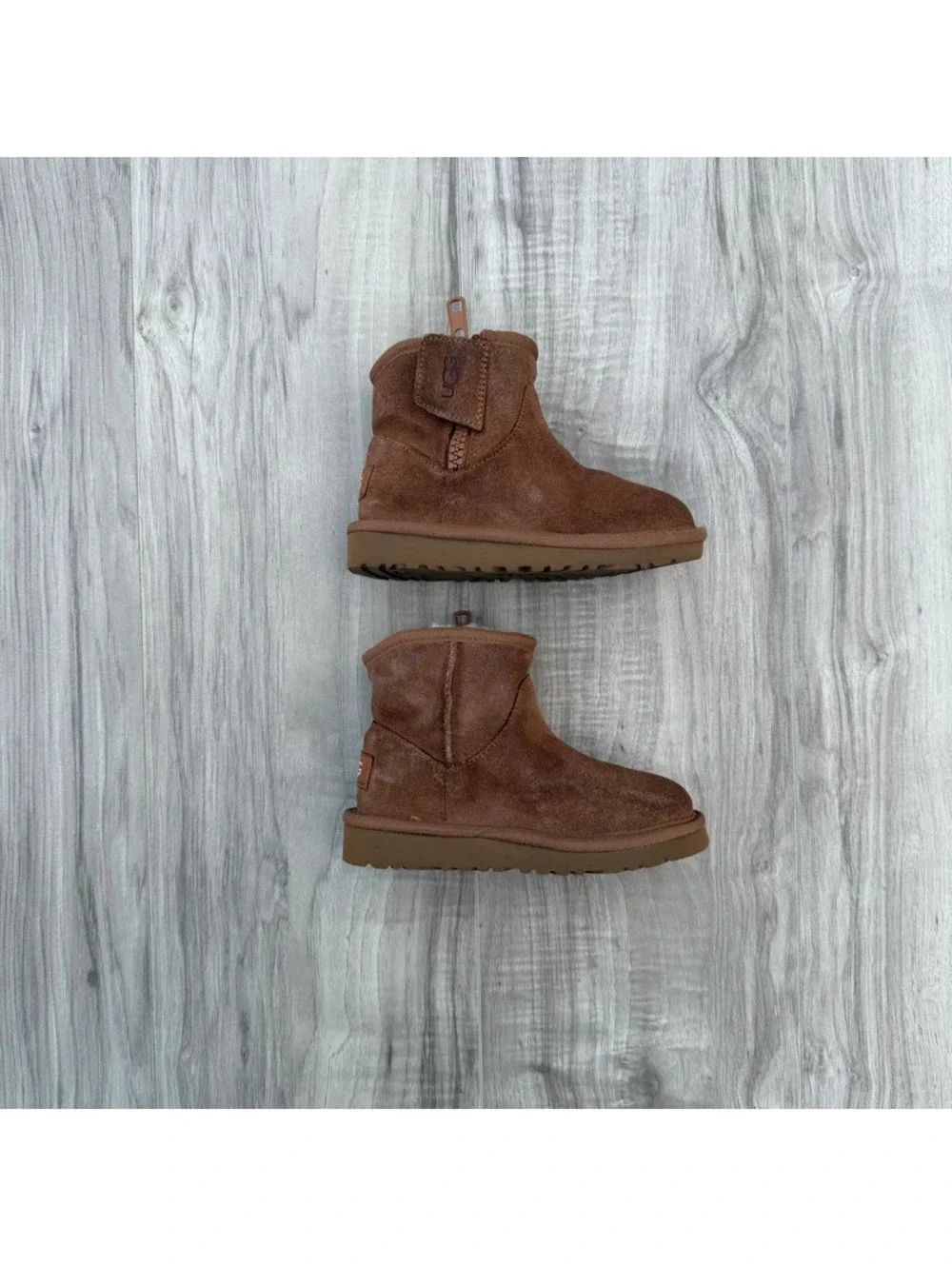 UGG kids adri